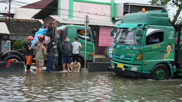 banjir pantura smg banjir pantura smg
