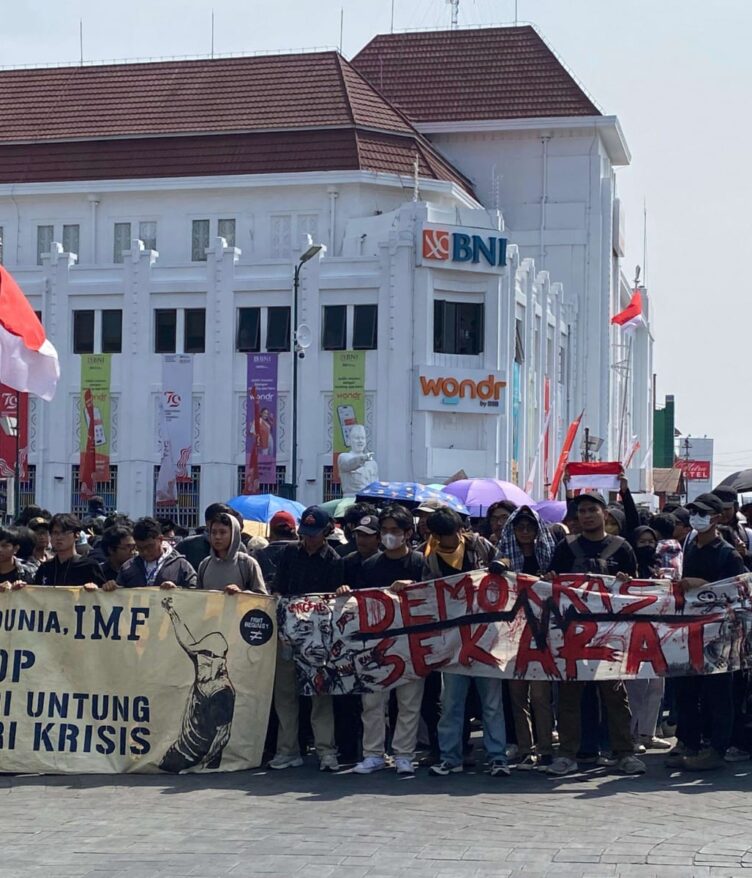 Aksi Mahasiswa Yogyakarta Menuntut Transparansi dan Keadilan kepada Pemerintah Daerah Yogyakarta (02/02/2025) [Kontributor/Nashrul]