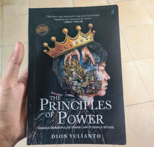 Sampul Buku The Principles of Power [Muhammad Azra]