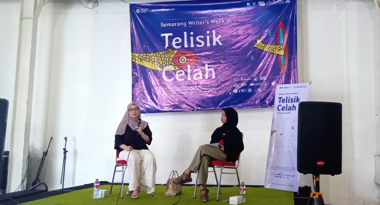 Diskusi mengenai proses pembentukan Yayasan Yogasmara di Gedung Oudetrap, Kota Lama pada Minggu (10/8/2025) [Anastasia/BP2M]