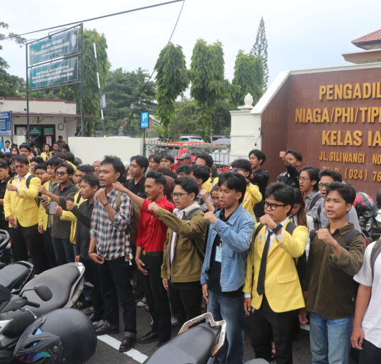 Pernyataan sikap Aliansi Solidaritas Massa Aksi May Day pada Selasa (21/10/2025) [BP2M]