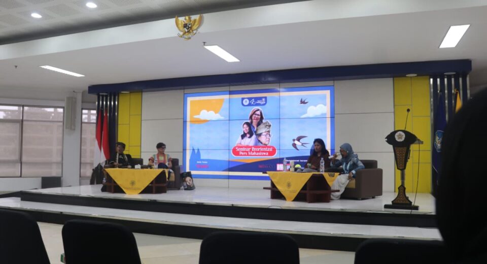 Narasumber dan moderator seminar memulai sesi tanya jawab, Sabtu (01/11/2025) [Sultan/BP2M]