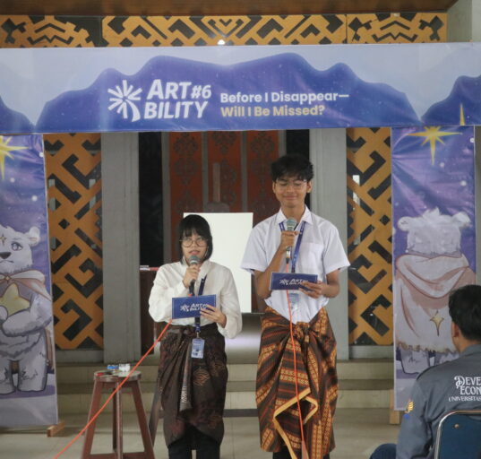 Pembukaan Perdana Acara Pameran Seni Bertajuk ARTBILITY 6 yang Mengusung Tema “Before I Disappear” pada Rabu (11/2/2026) [BP2M/Haidar Ali]