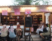 Para peserta sedang membagikan pengalaman terkait gerakan perempuan pada Sabtu (07/08/2027) [BP2M]